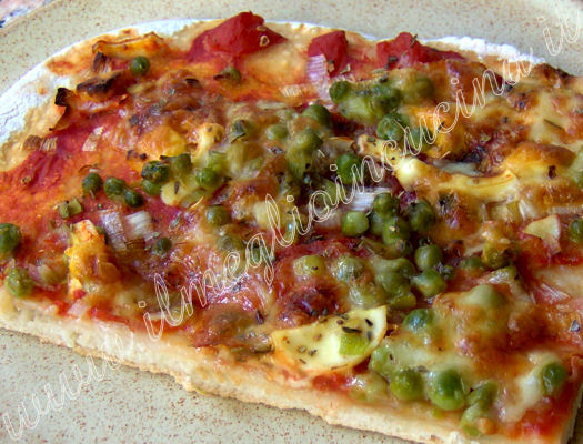 Pizza capricciosa vegetariana
