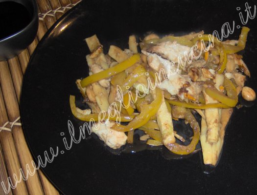 Peanuts Chicken with Bamboo Sprouts